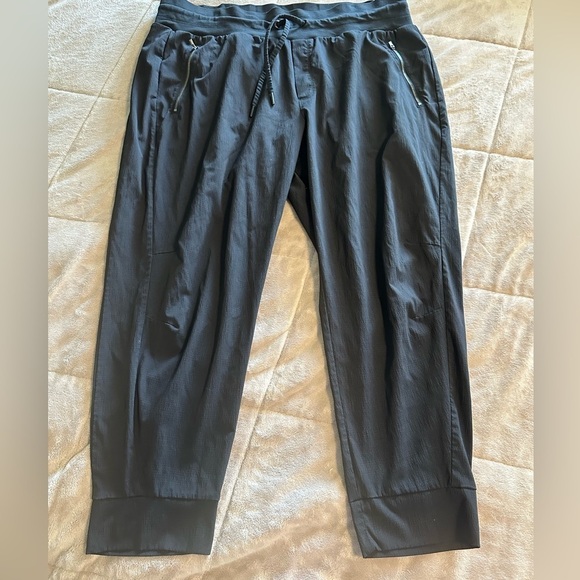 Athleta Charcoal Jogger Pants - Picture 1 of 5